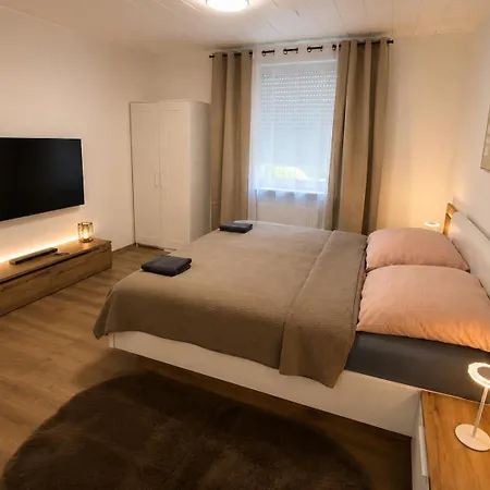 Apartment Geräumige 3-zimmer-ferienwohnung Mit Terrasse *